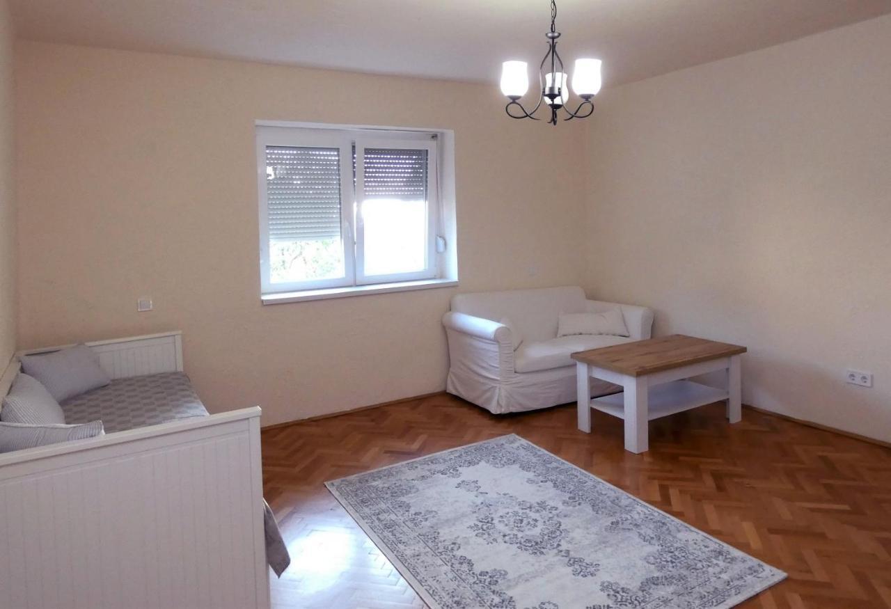 Ferienwohnung Angelina Vendeghaz Tarcal Exterior foto